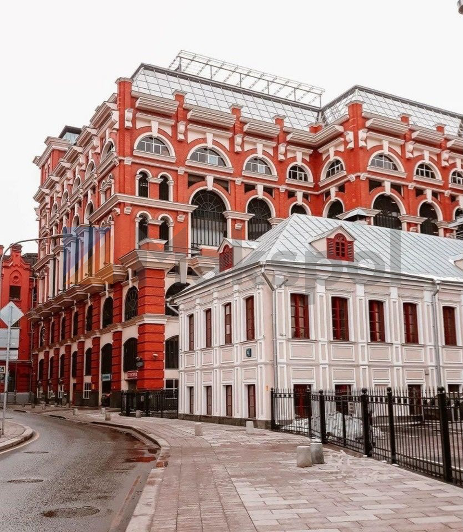 Москва 1 й. Якиманка 4 Голутвинский переулок. 1-Й Голутвинский переулок 1. Москва 1-й Голутвинский пер 6. Москва Голутвинский переулок д.1.